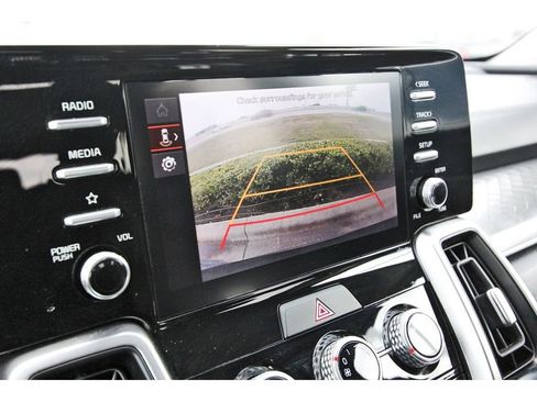 Used 2022 Kia Sorento LX FWD image 27