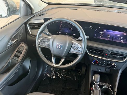Used 2025 Buick Encore GX Preferred FWD image 33