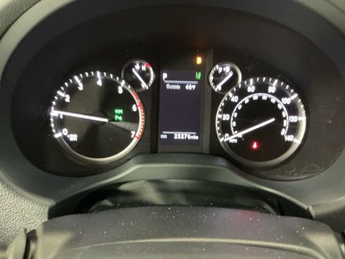 Used 2022 Lexus GX 460 Premium image 10