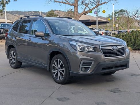 Used 2020 Subaru Forester Limited image 3