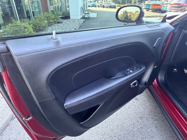 Certified 2022 Dodge Challenger R/T w/ Plus Package RWD image 9