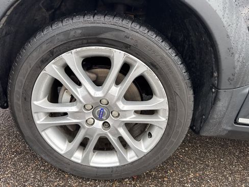 Used 2016 Volvo XC70 T5 Premier image 8