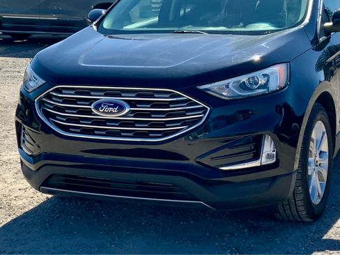 Used 2019 Ford Edge Titanium image 8
