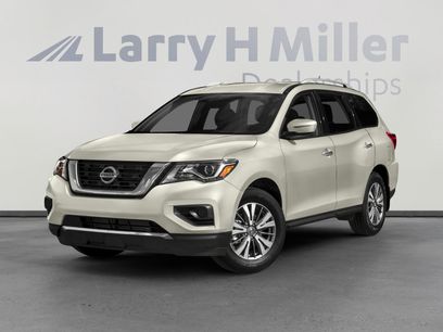 Used 2017 Nissan Pathfinder S