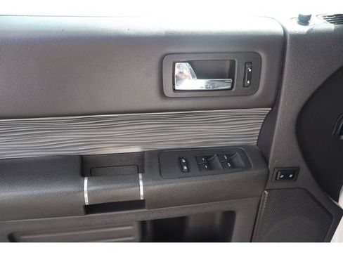 Used 2016 Ford Flex SEL w/ Equipment Group 202A FWD image 15