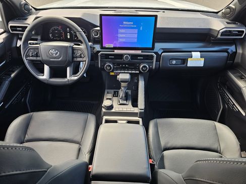 New 2026 Toyota 4Runner Limited AWD/4WD image 9