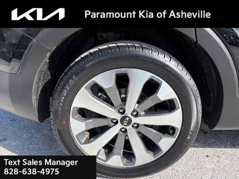 Used 2020 Kia Telluride S image 30