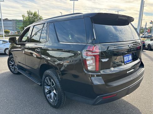 Certified 2023 Chevrolet Tahoe Z71 w/ Luxury Package AWD/4WD image 30