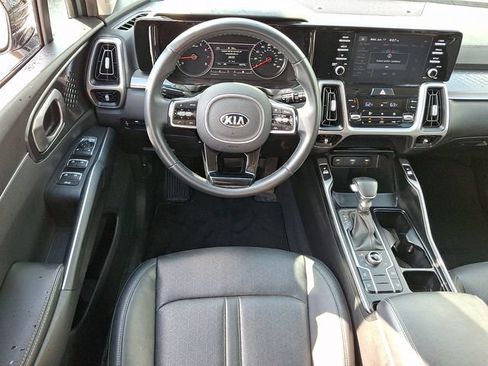 Used 2021 Kia Sorento S AWD/4WD image 12