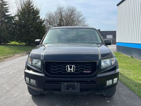 Used 2013 Honda Ridgeline Sport image 2