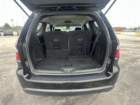 Used 2019 Dodge Durango SXT w/ 3rd Row Seating Group image 17