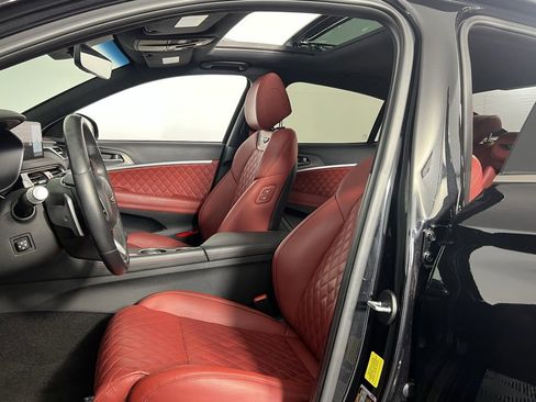 Used 2025 Genesis G70 3.3T Advanced w/ Sport Prestige Package image 24