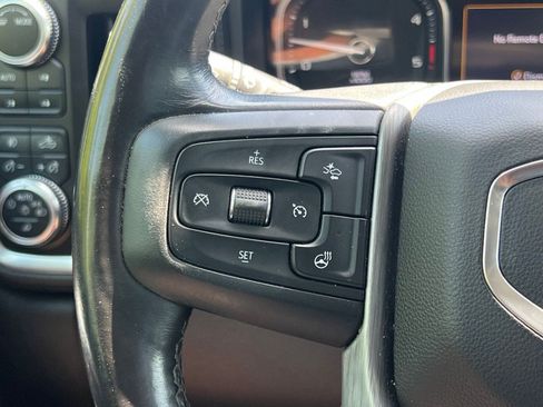 Used 2022 GMC Sierra 3500 Denali w/ Denali Ultimate Package AWD/4WD image 29