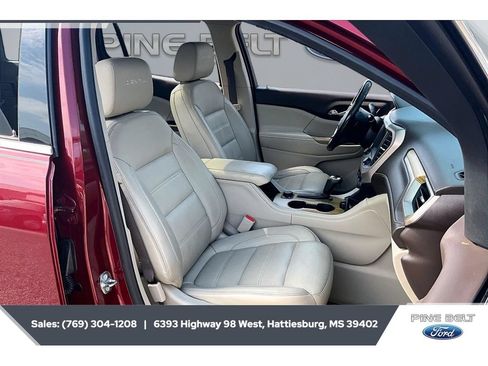 Used 2018 GMC Acadia Denali w/ Technology Package FWD image 6