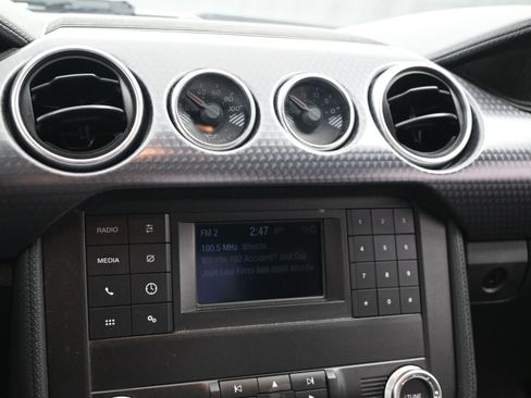 Used 2019 Ford Mustang GT w/ GT Performance Package image 16