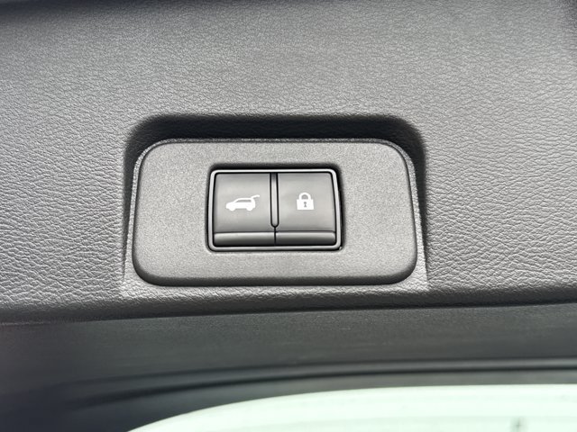 Certified 2023 Nissan Rogue Platinum w/ Platinum Premium Package AWD/4WD image 12