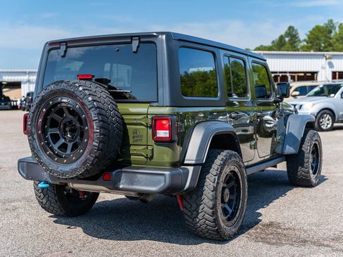 Used 2023 Jeep Wrangler Unlimited w/ Cold Weather Group AWD/4WD image 7