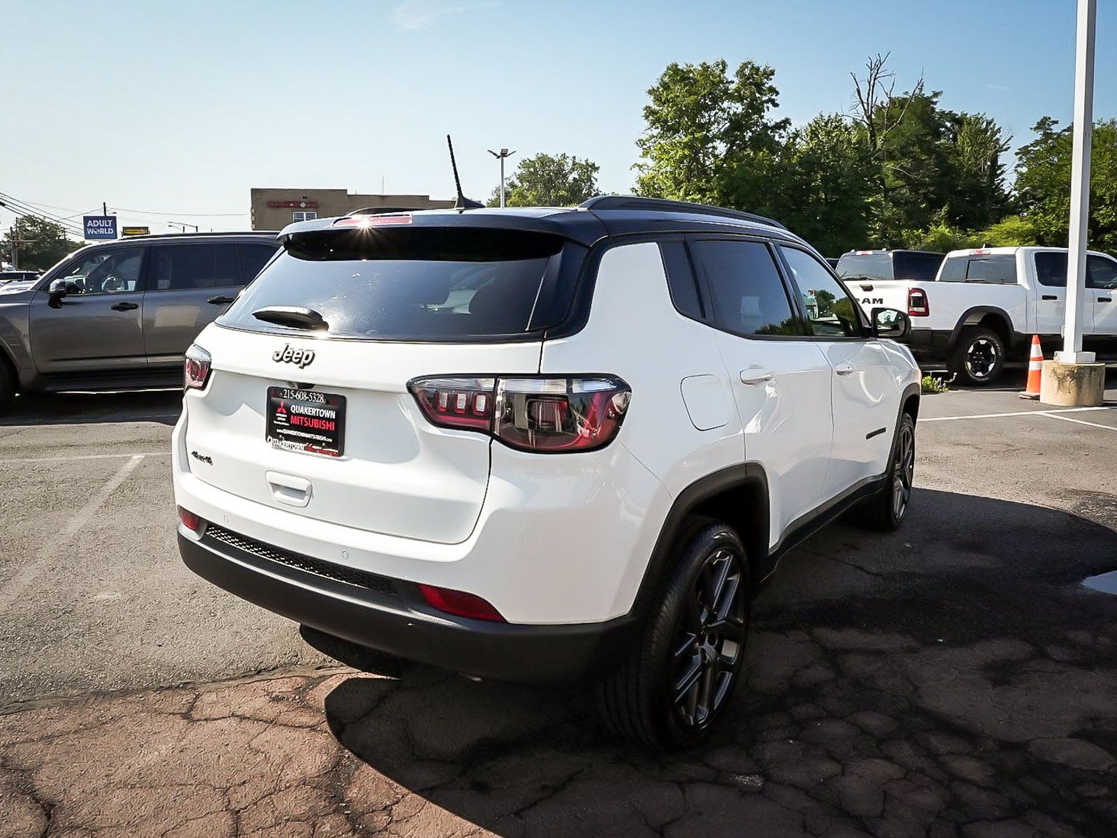 Used 2026 Jeep Compass Limited AWD/4WD image 6