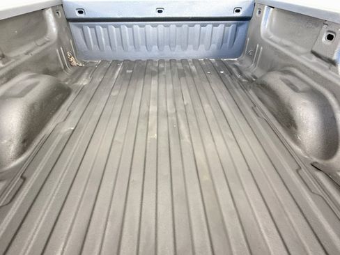 Used 2018 Chevrolet Silverado 1500 LT w/ All Star Edition RWD image 27