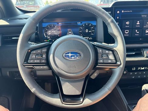 Used 2026 Subaru Outback Premium AWD/4WD image 2