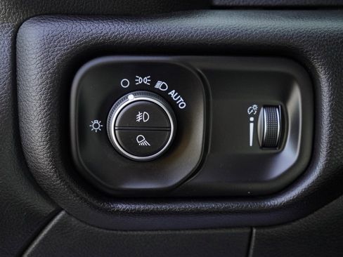 Used 2024 RAM 2500 Big Horn image 14