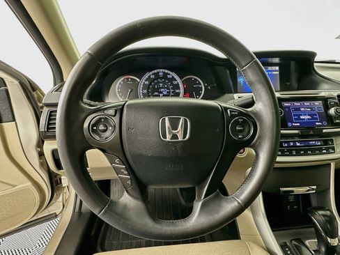 Used 2015 Honda Accord EX-L image 12