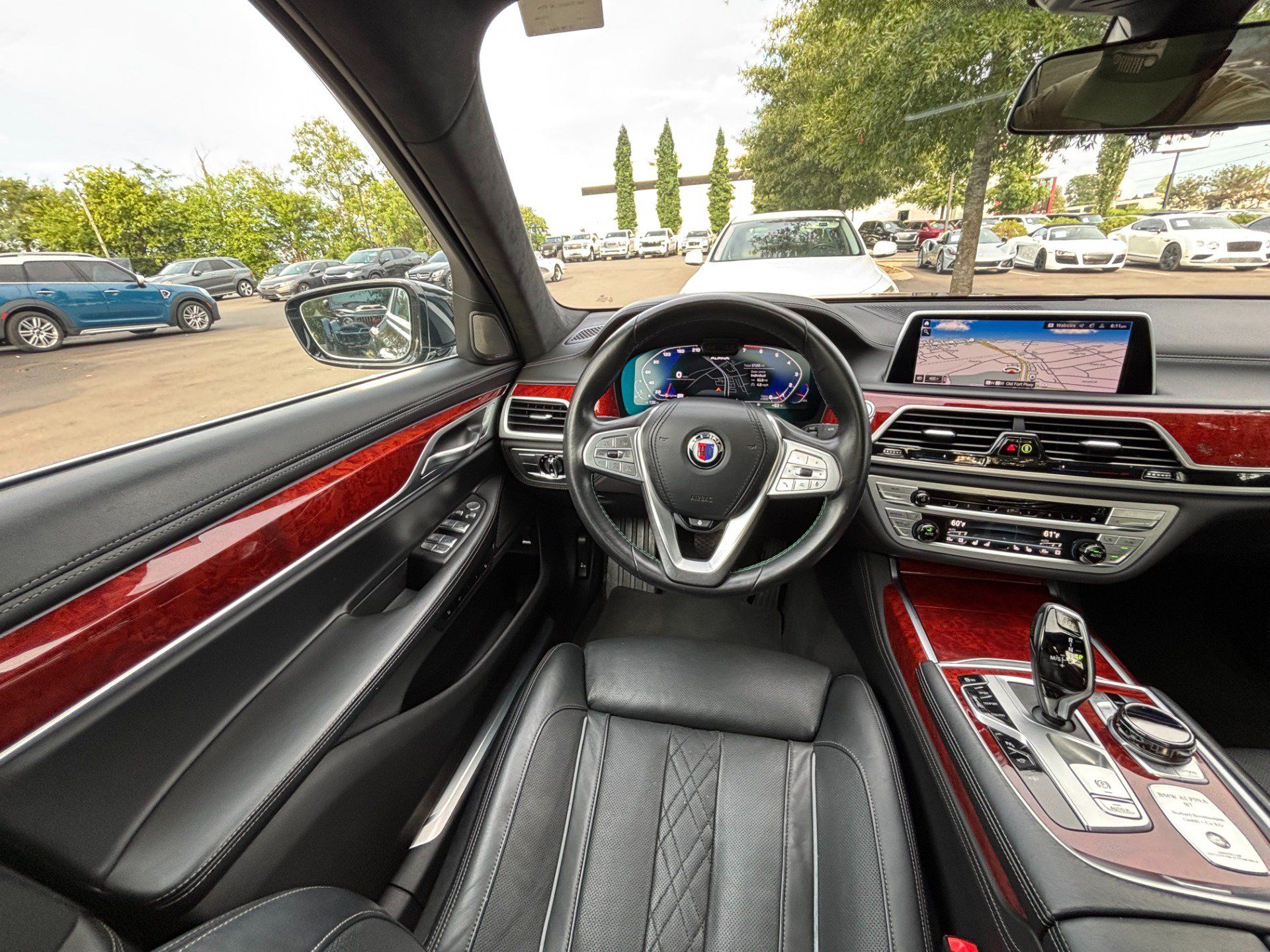 Used 2022 BMW ALPINA B7 xDrive w/ Luxury Rear Seating Package AWD/4WD image 32