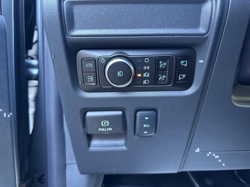 New 2025 Ford F150 Platinum w/ Equipment Group 702A High image 71