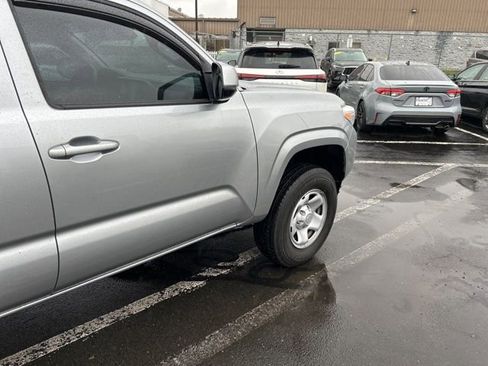 Used 2023 Toyota Tacoma SR AWD/4WD image 7