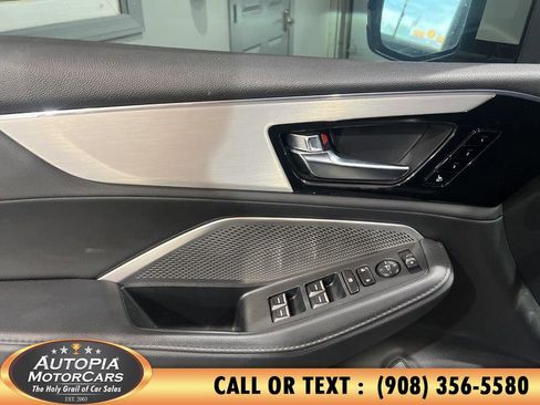 Used 2023 Acura MDX SH-AWD image 21