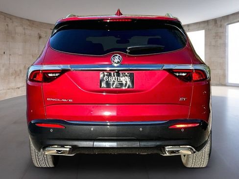 Used 2023 Buick Enclave Essence w/ Experience Buick Package FWD image 5