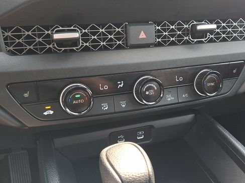 Used 2024 Honda Accord EX image 17