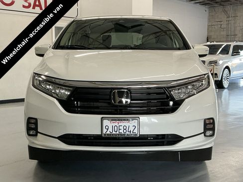 Used 2021 Honda Odyssey EX image 2
