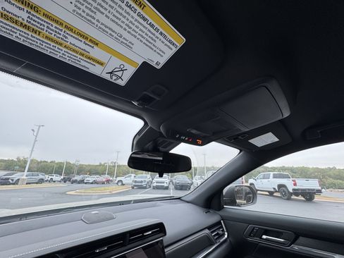 New 2026 GMC Terrain Elevation image 19