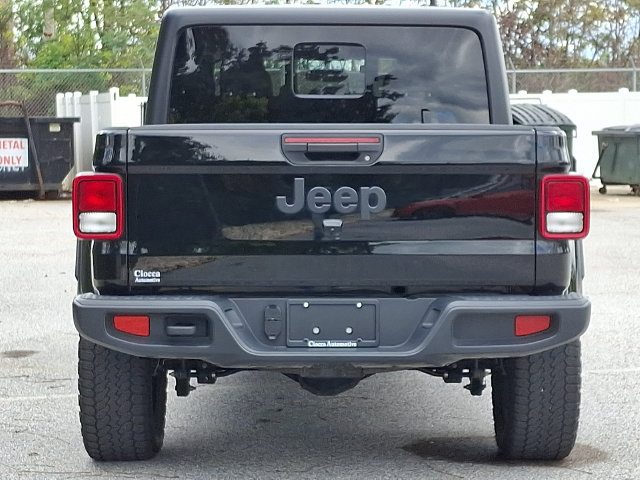 Used 2025 Jeep Gladiator Sport AWD/4WD image 8