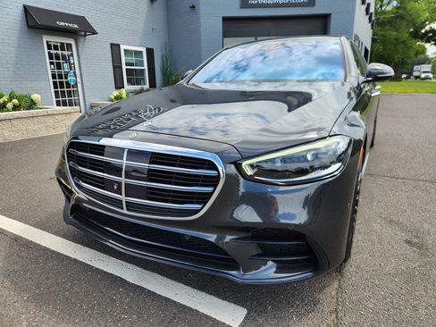 Used 2021 Mercedes-Benz S 580 4MATIC Sedan w/ AMG Line image 11