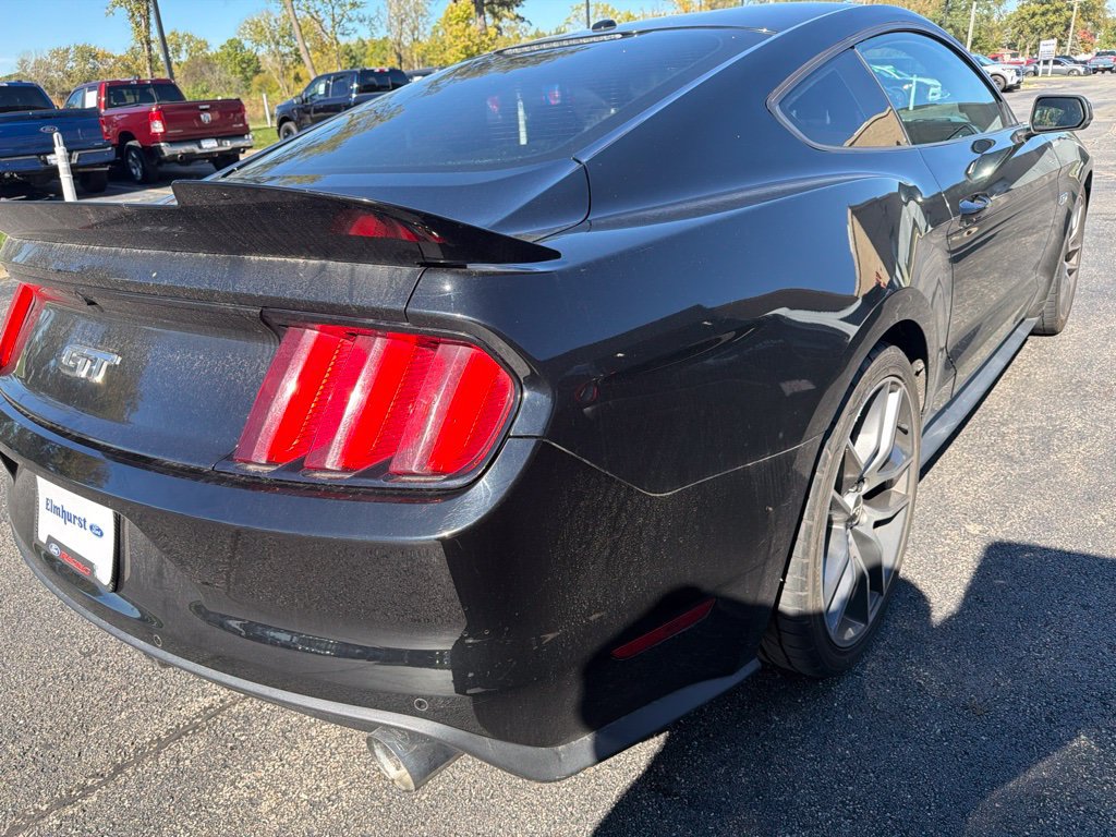 Used 2017 Ford Mustang GT Premium w/ Equipment Group 401A RWD image 9