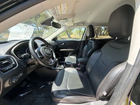 Used 2020 Jeep Compass Limited AWD/4WD image 16