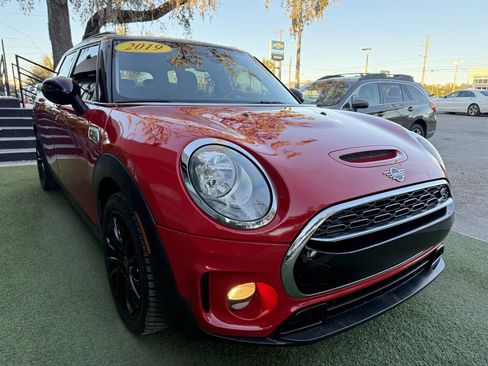 Used 2019 MINI Cooper Clubman S image 3
