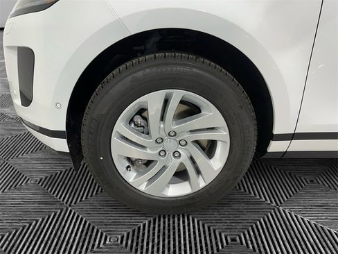 New 2026 Land Rover Range Rover Evoque S image 14