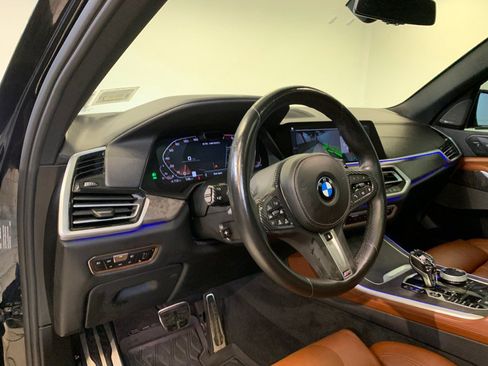 Used 2021 BMW X5 M50i w/ Executive Package AWD/4WD image 15