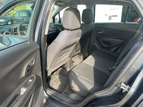 Used 2016 Chevrolet Trax LS w/ LPO, Cargo Package image 12