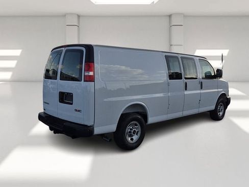 Used 2026 GMC Savana 2500 Extended w/ Driver Convenience Package RWD image 5