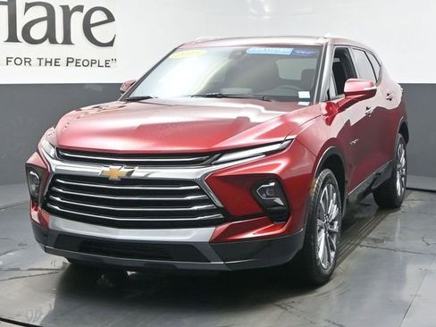 Certified 2025 Chevrolet Blazer Premier w/ Driver Confidence II Package image 33