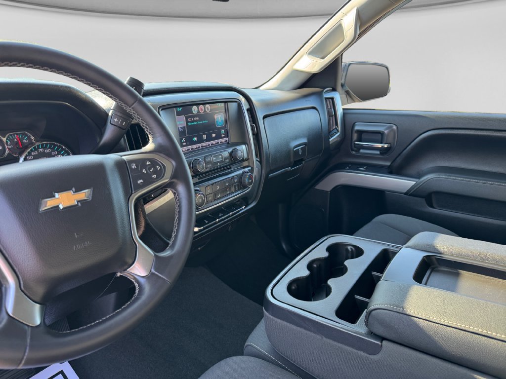 Used 2015 Chevrolet Silverado 1500 LT w/ LT Convenience Package AWD/4WD image 19