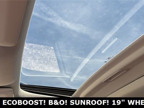 New 2025 Ford Maverick Lobo image 7