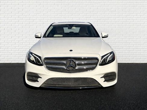 Used 2020 Mercedes-Benz E 350 Sedan image 2