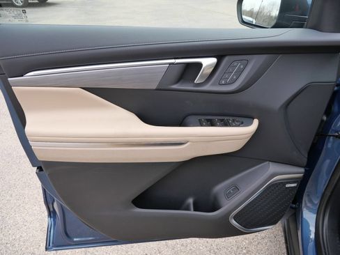 New 2026 Buick Enclave Preferred w/ Power Package AWD/4WD image 42
