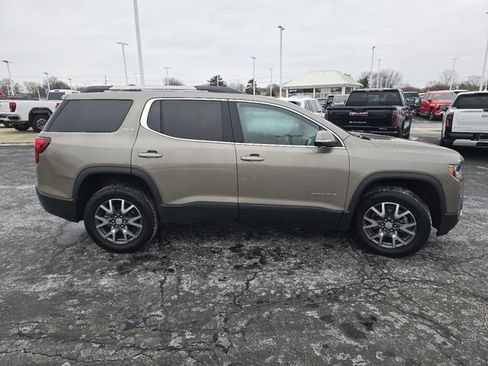 Used 2023 GMC Acadia SLE w/ Driver Convenience Package image 13