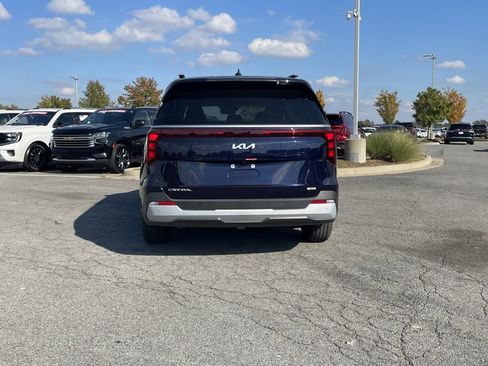 New 2026 Kia Carnival EX image 6